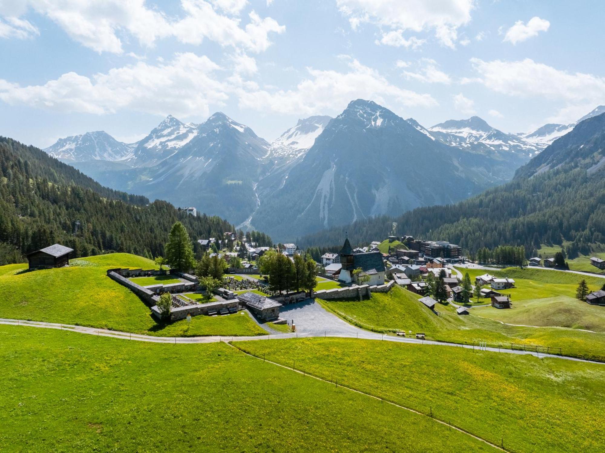 Erzhorn Hotel Arosa Bagian luar foto