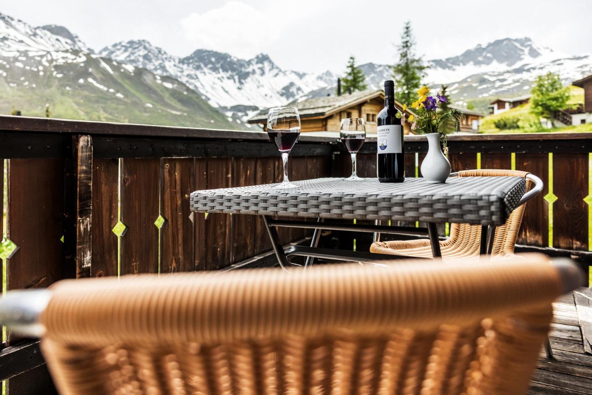 Erzhorn Hotel Arosa Bagian luar foto