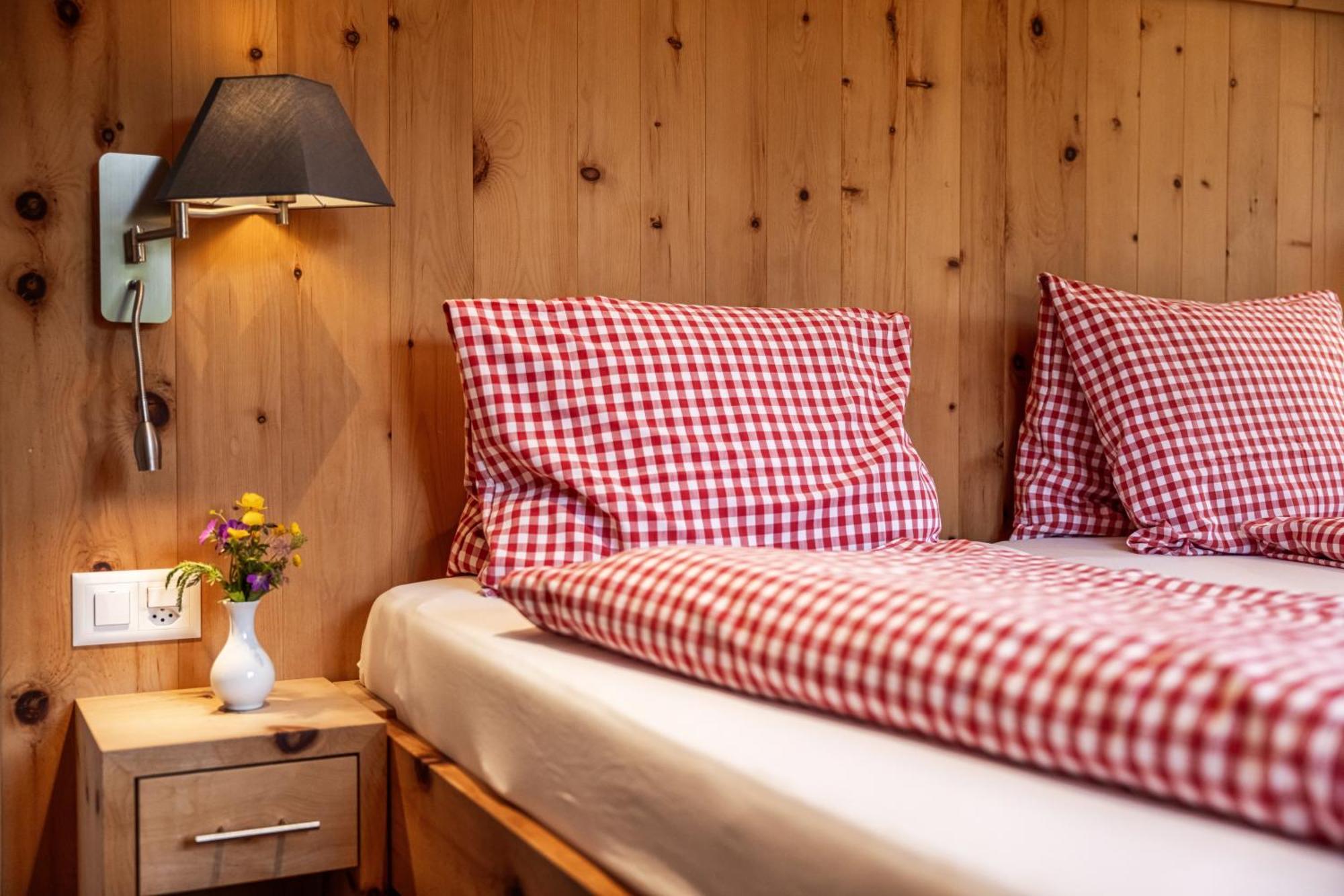 Erzhorn Hotel Arosa Bagian luar foto