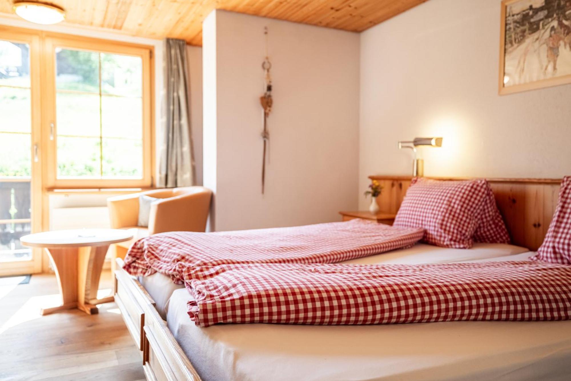Erzhorn Hotel Arosa Bagian luar foto