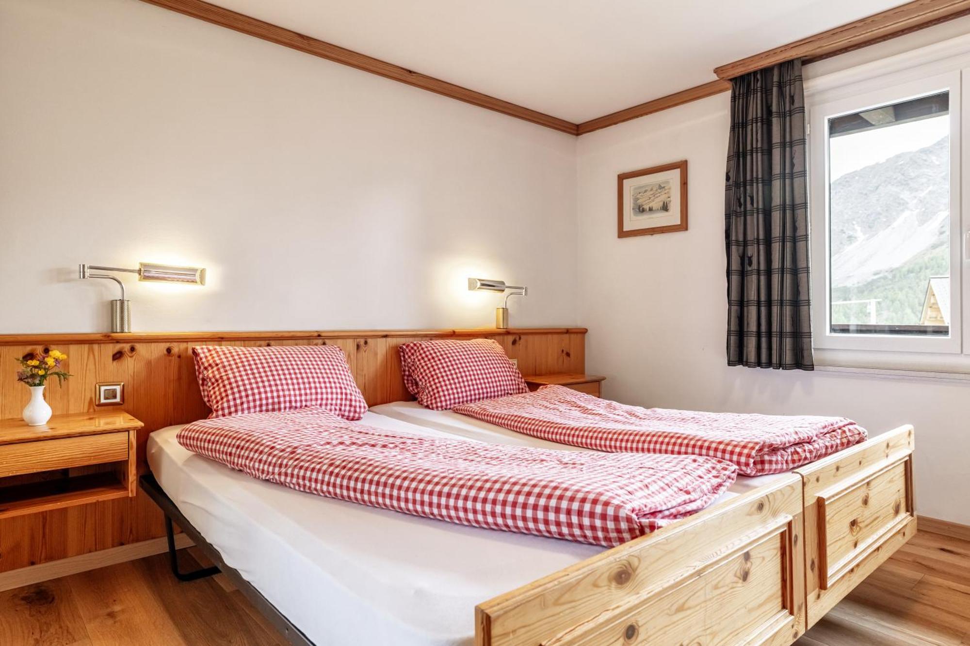 Erzhorn Hotel Arosa Bagian luar foto